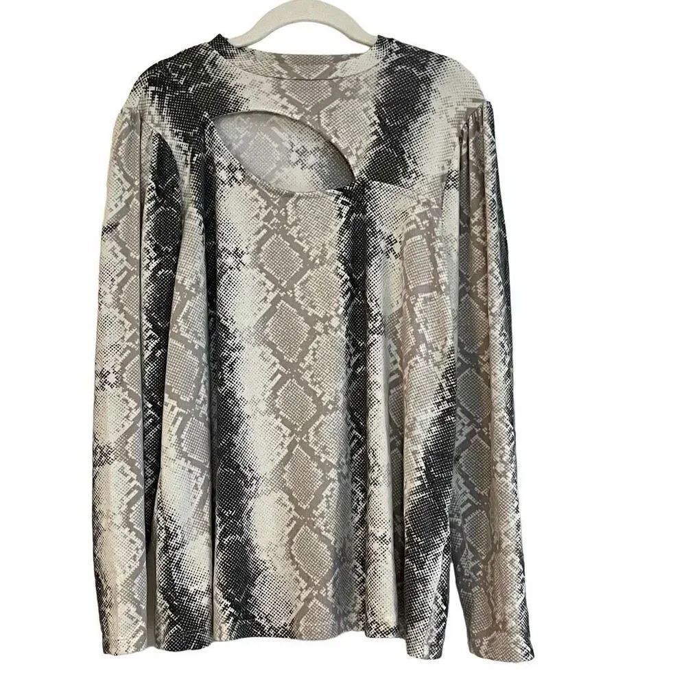 Como Blu Snakeskin Asymmetrical Cutout Mock Turtleneck 1X